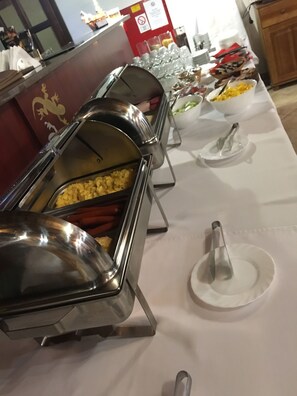 Desayuno diario por un coste adicional