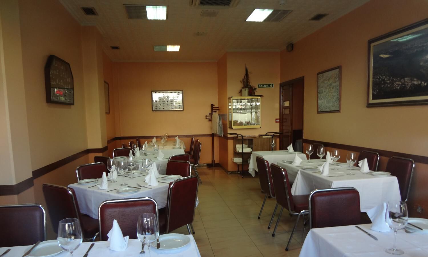 restaurant