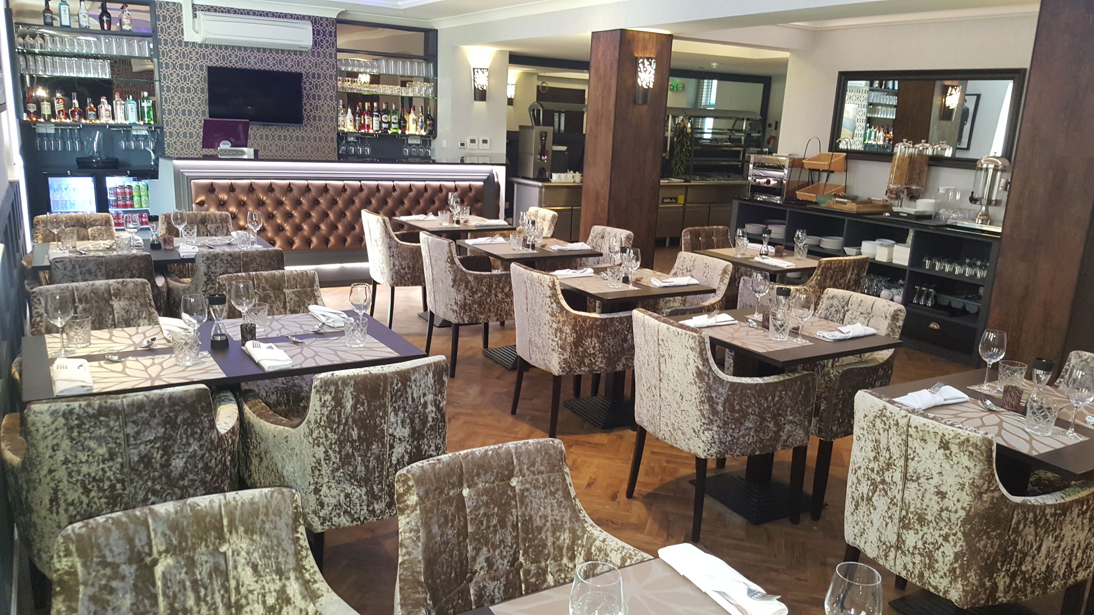 Café da manhã inglês todos os dias (GBP 15 por pessoa) 