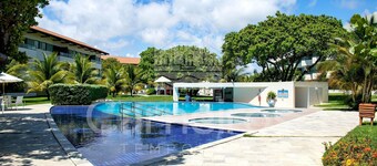 Flats no Carneiros Beach Resort