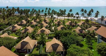 Flats no Carneiros Beach Resort