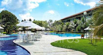 Flats no Carneiros Beach Resort