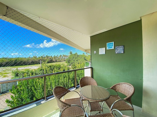 Flats no Carneiros Beach Resort
