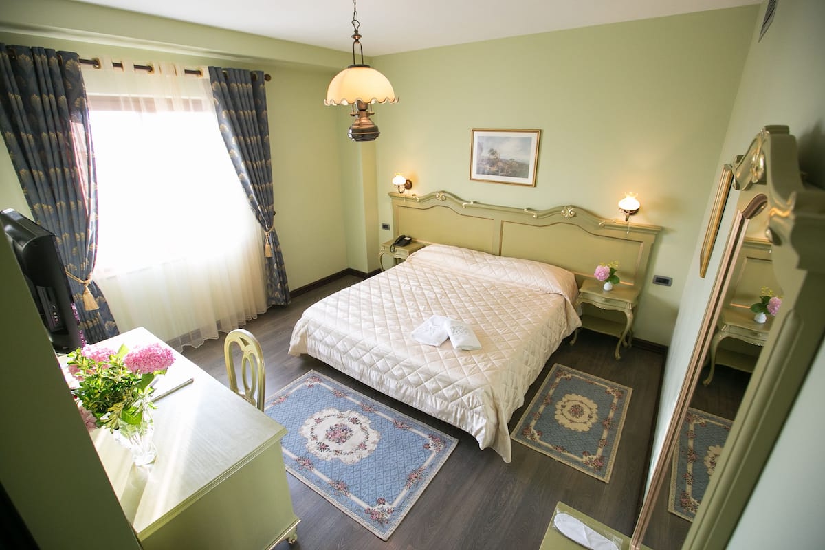 Standard Double Room, 1 Double Bed, City View