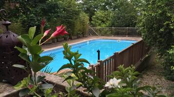 AuĂenpool (je nach Saison geöffnet)