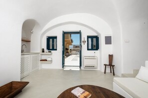 Superior House, 1 Bedroom (Bronze)