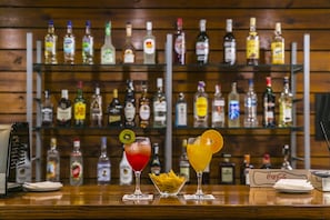 Bar (in der Unterkunft)