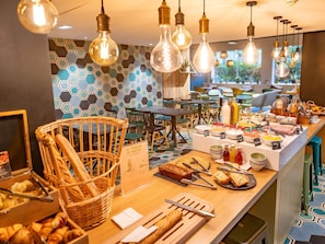 Dagelijks ontbijtbuffet inbegrepen