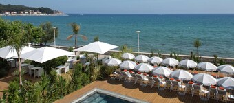 Grand Hotel Des Sablettes Plage, Curio Collection By Hilton