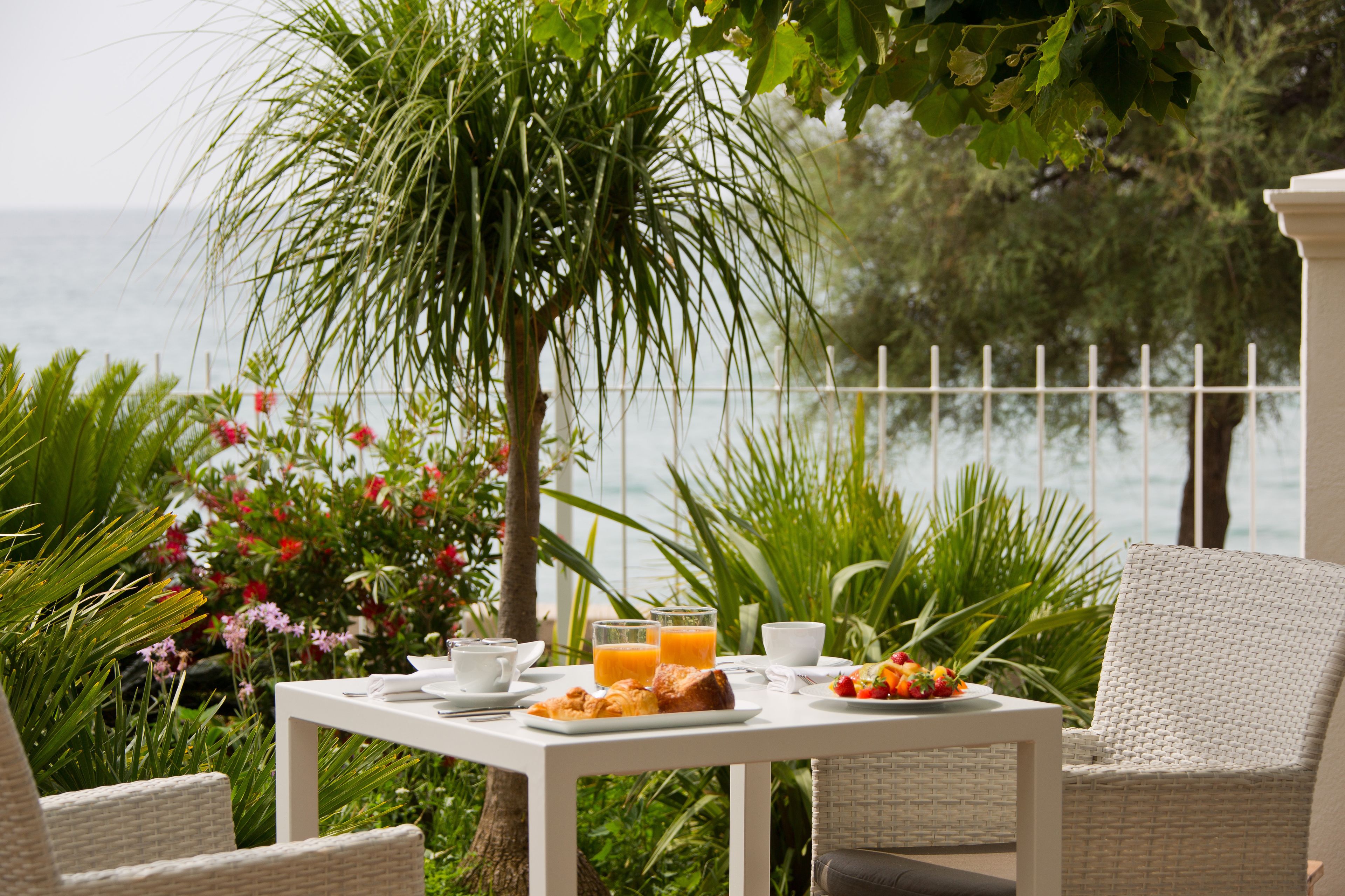 Colazione a buffet, servita tutte le mattine (28 EUR a persona) 