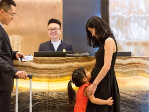 Check-in/check-out kiosk
