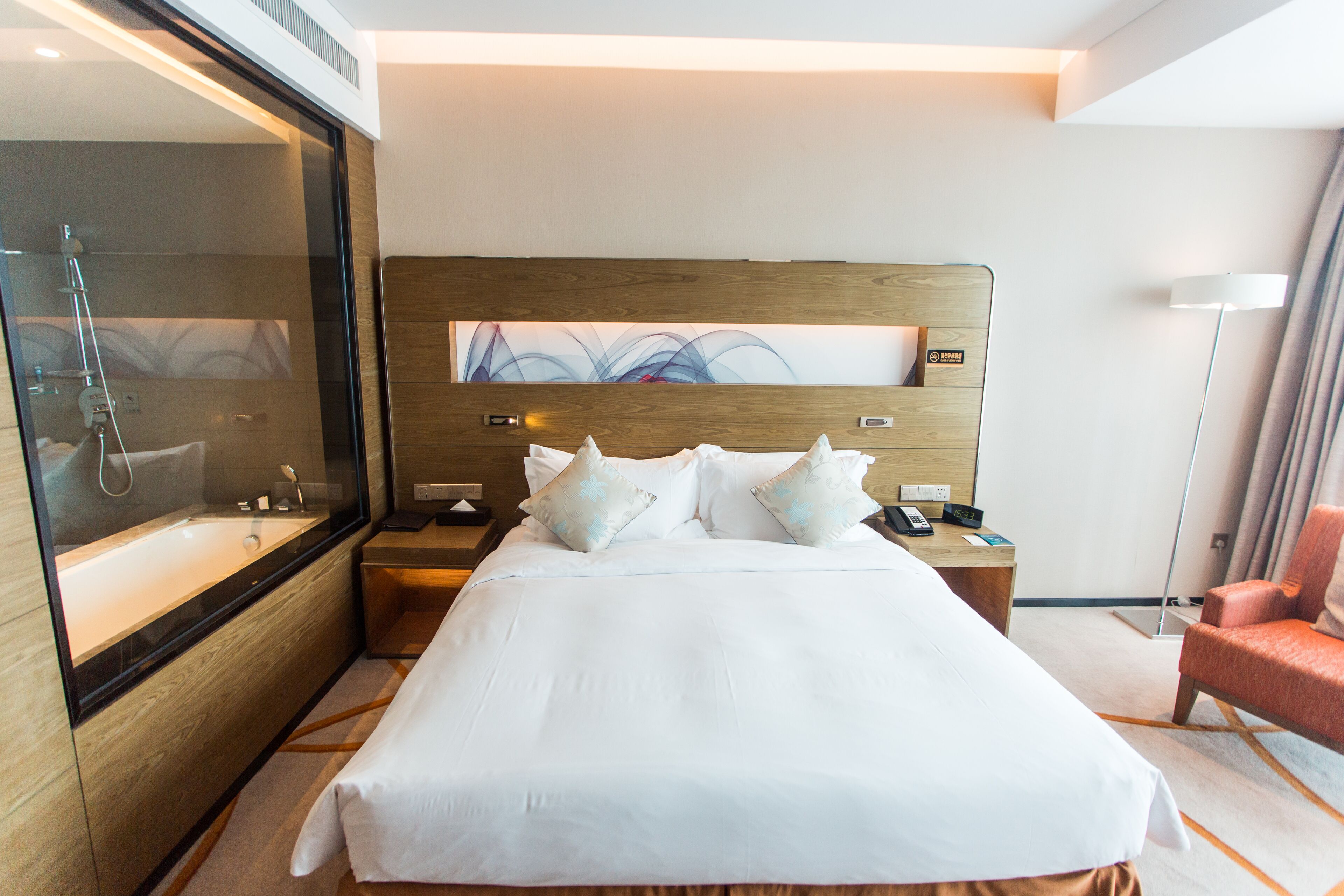 Superior Room, 1 King Bed