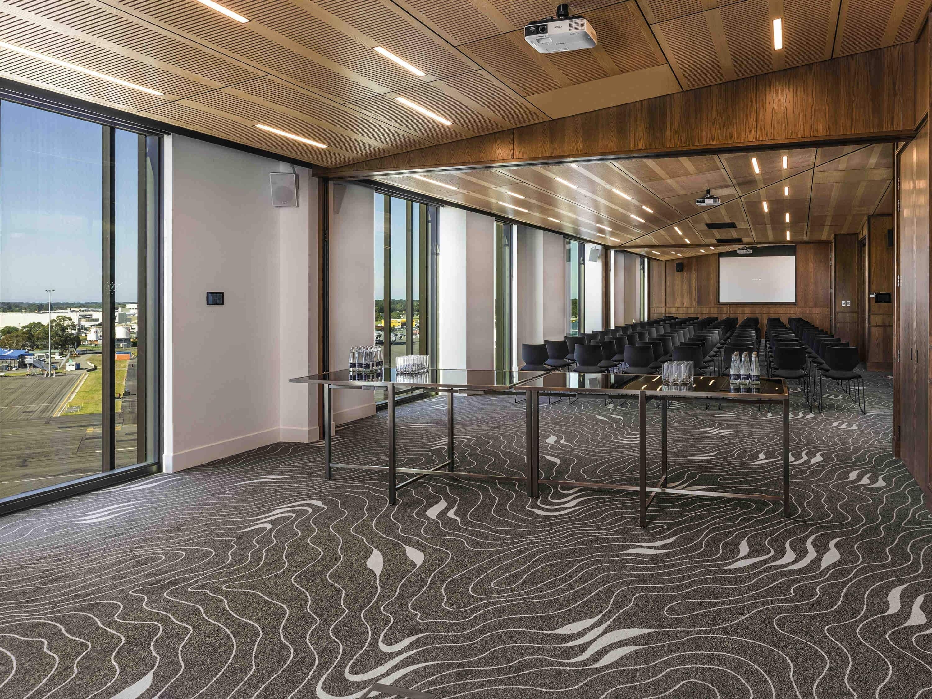Photo - Novotel Christchurch Airport