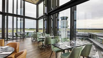 Breakfast, lunch, dinner served; international cuisine