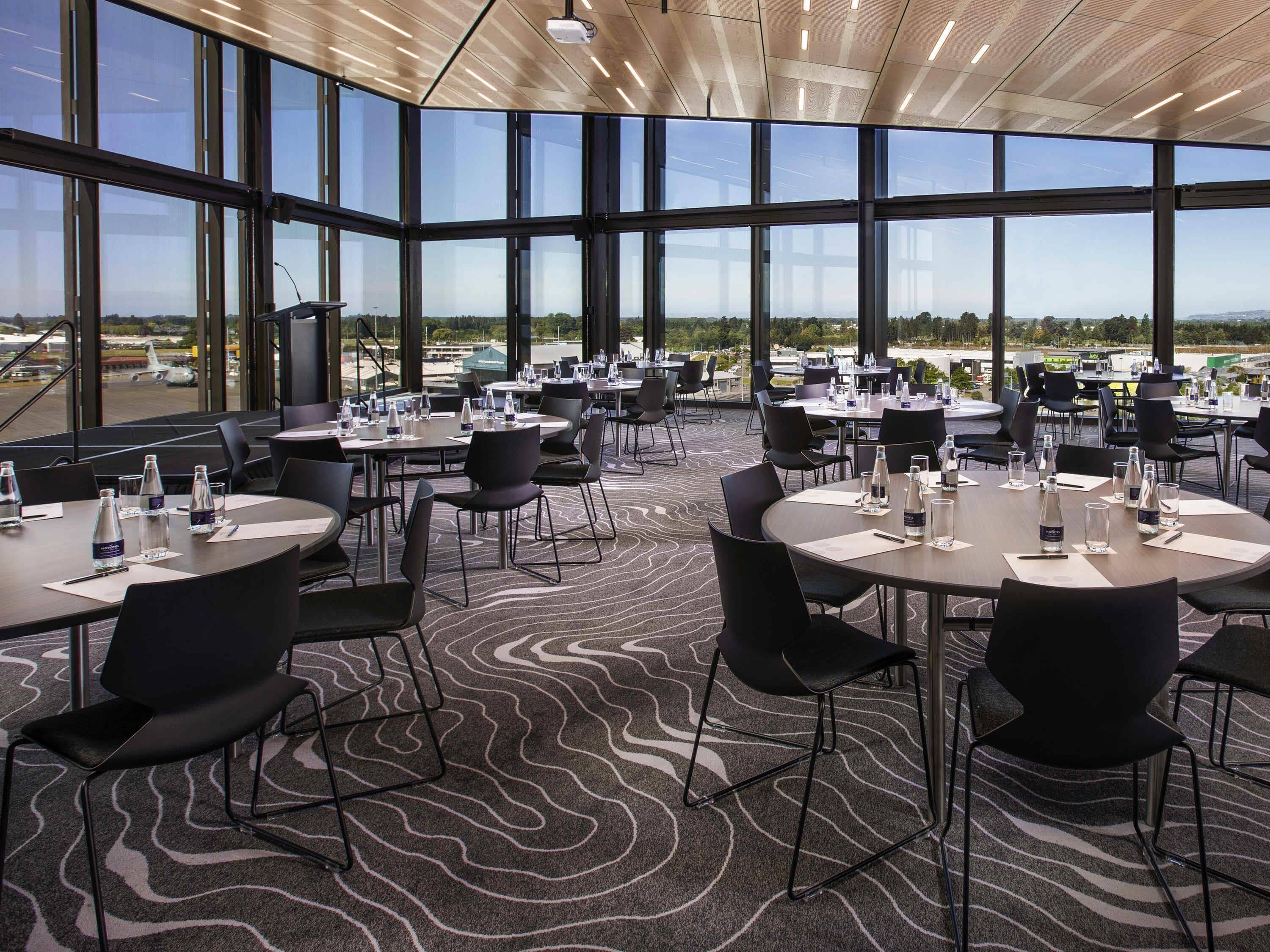 Photo - Novotel Christchurch Airport