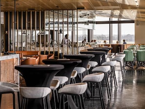 Lobby lounge - Novotel Christchurch Airport (Christchurch)