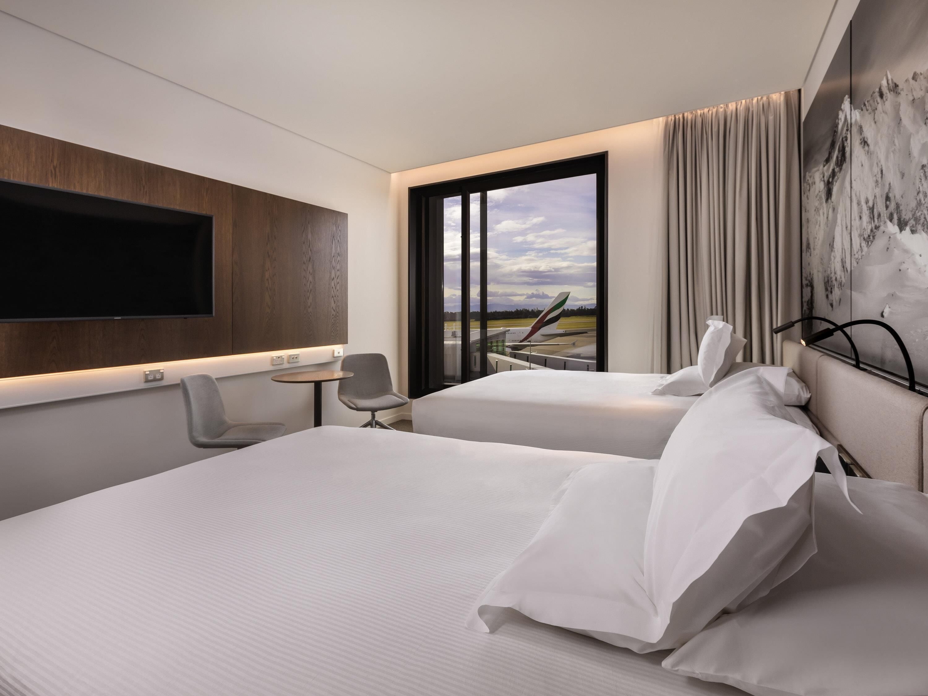 Executive-Zweibettzimmer, 2 Doppelbetten | Minibar, Zimmersafe, Verdunkelungsvorhänge, schallisolierte Zimmer