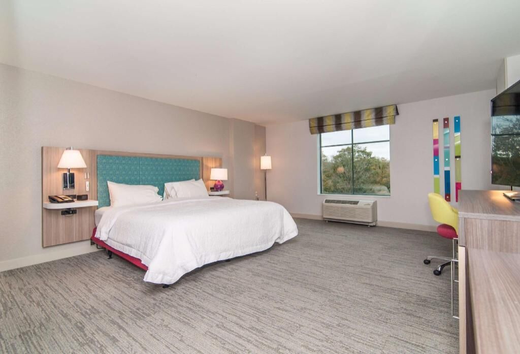 In-room safe, desk, laptop workspace, iron/ironing board