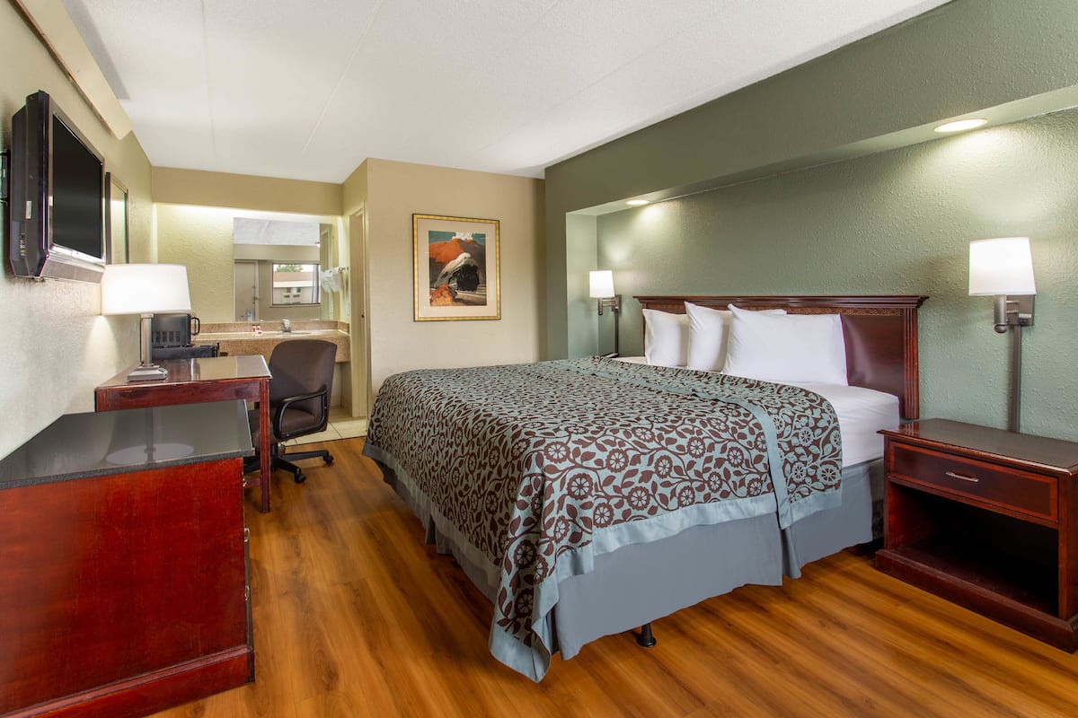 Kamer, 1 kingsize bed, niet-roken | Een bureau, een laptopwerkplek, gratis wifi, beddengoed