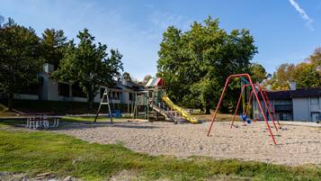 Children's play area - outdoor