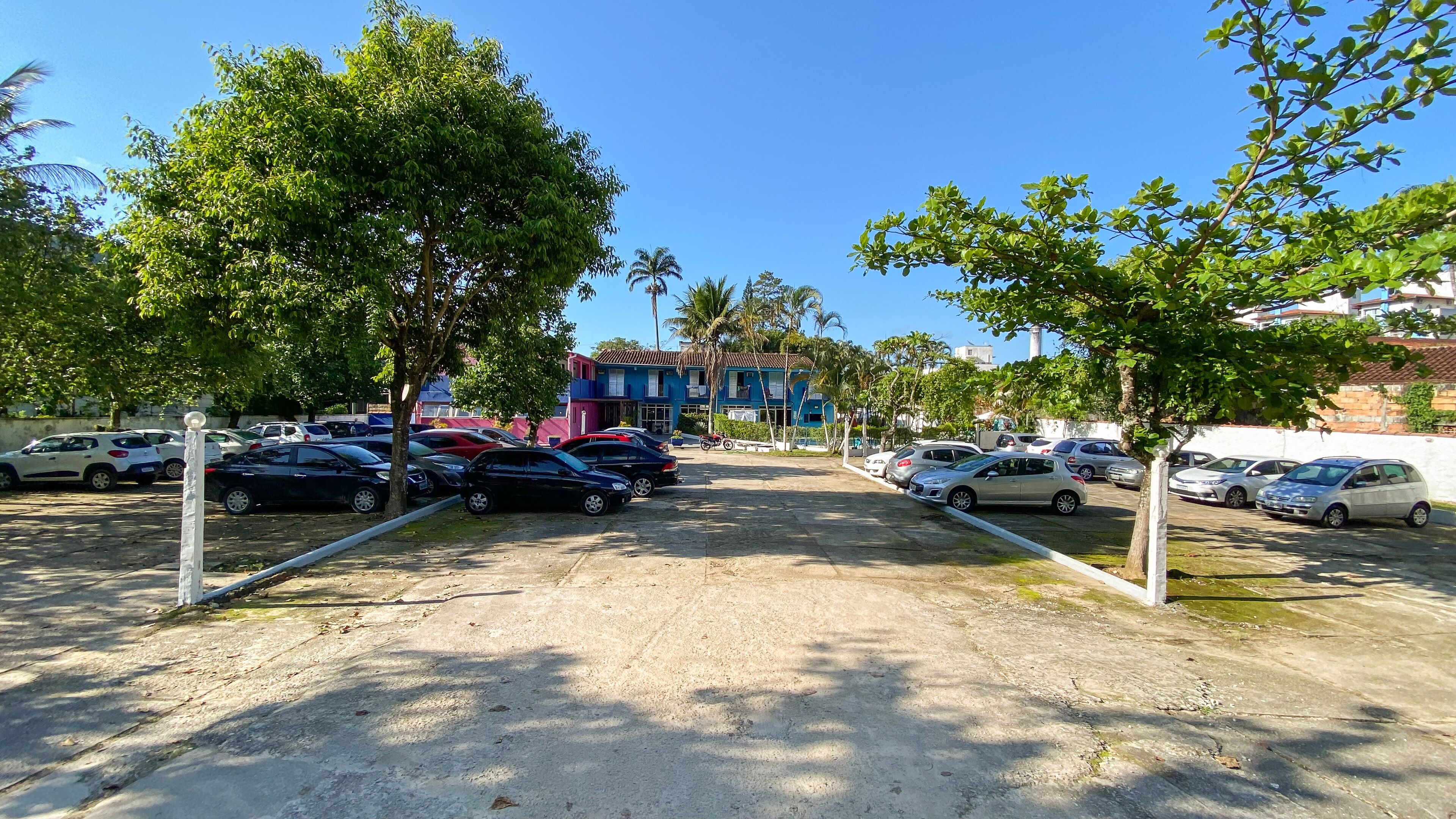 Tempat parkir
