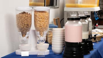 Petit déjeuner buffet compris tous les jours