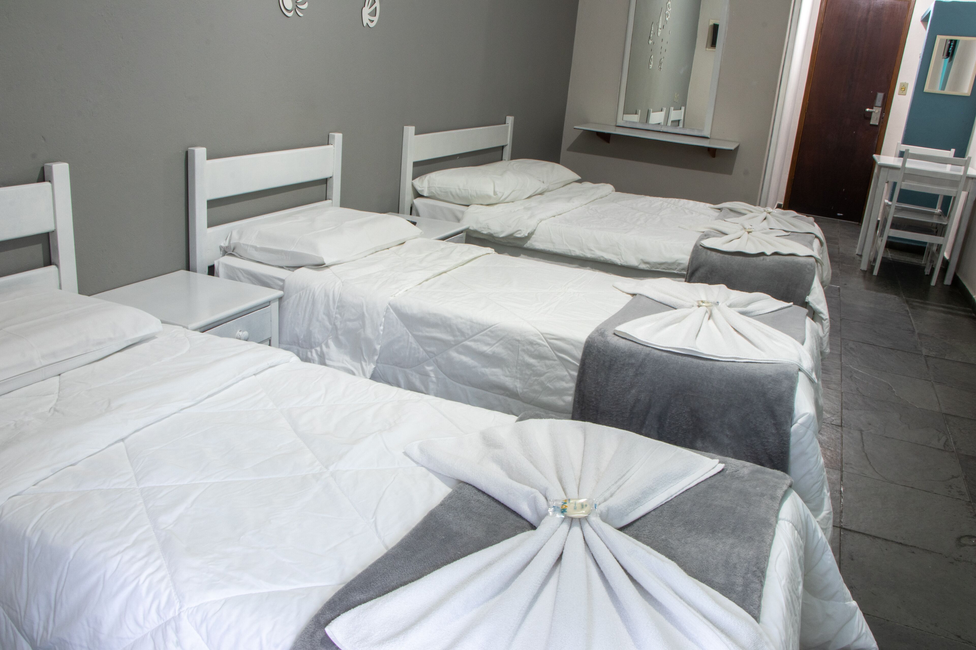 Minibar, free WiFi, bed sheets