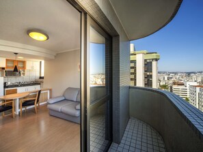 Desk, blackout curtains, free cots/infant beds, free WiFi - Manhattan Porto Alegre by Mercure (Porto Alegre)