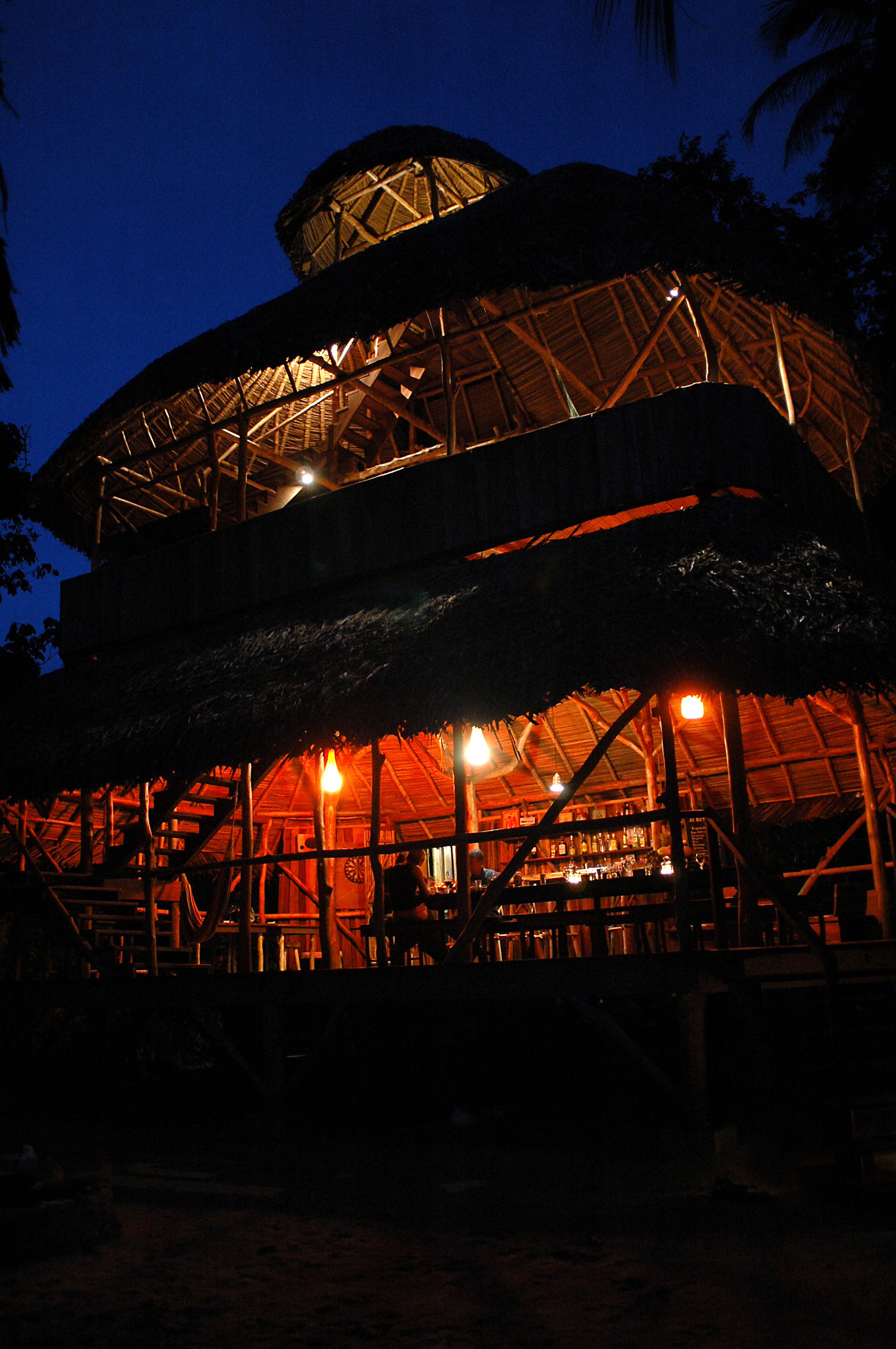 cocktail bar, beach views, open daily