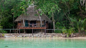 Bungalow, 3 Bedrooms | In-room safe, individually decorated, individually furnished, desk