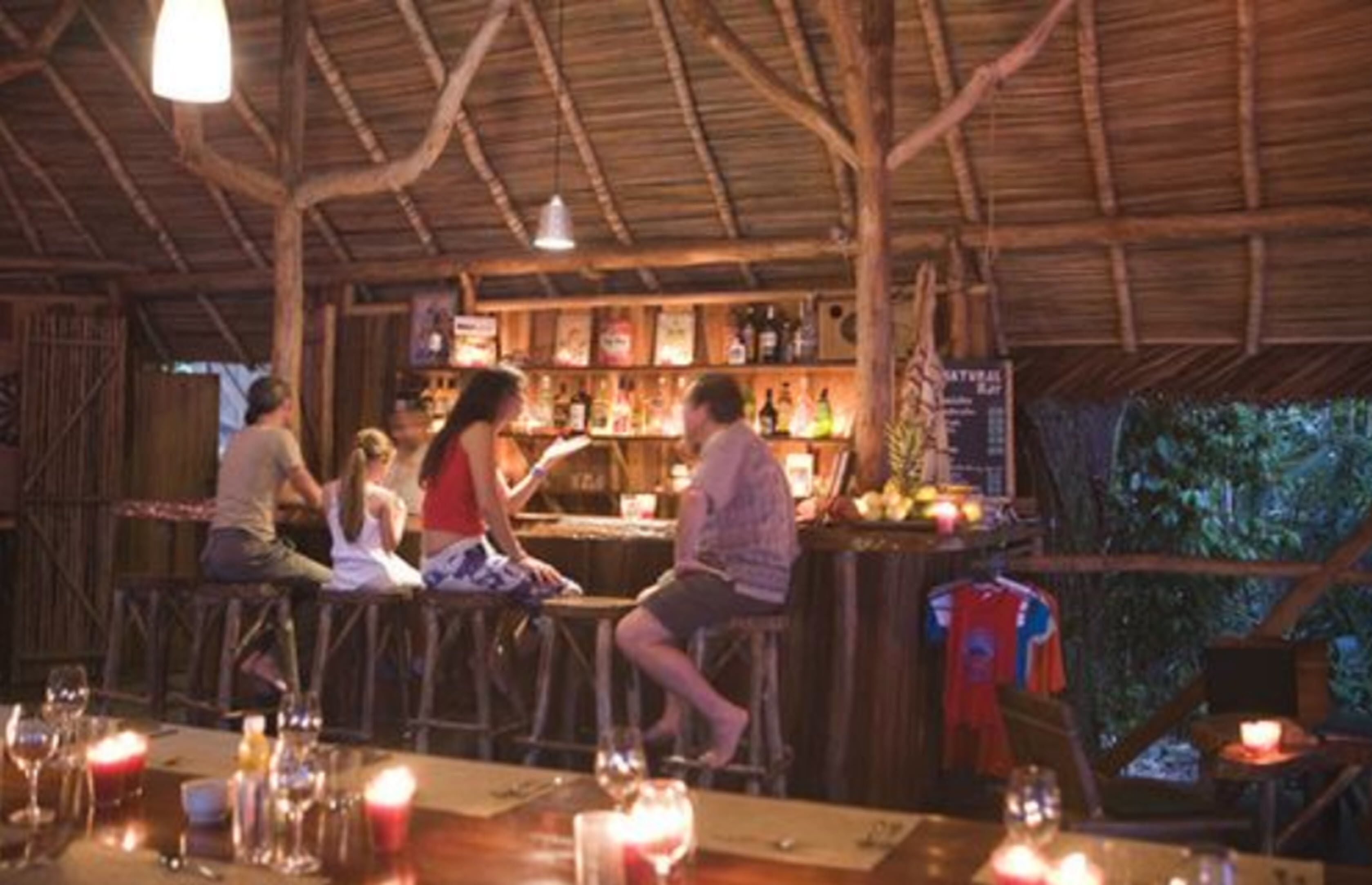 cocktail bar, beach views, open daily