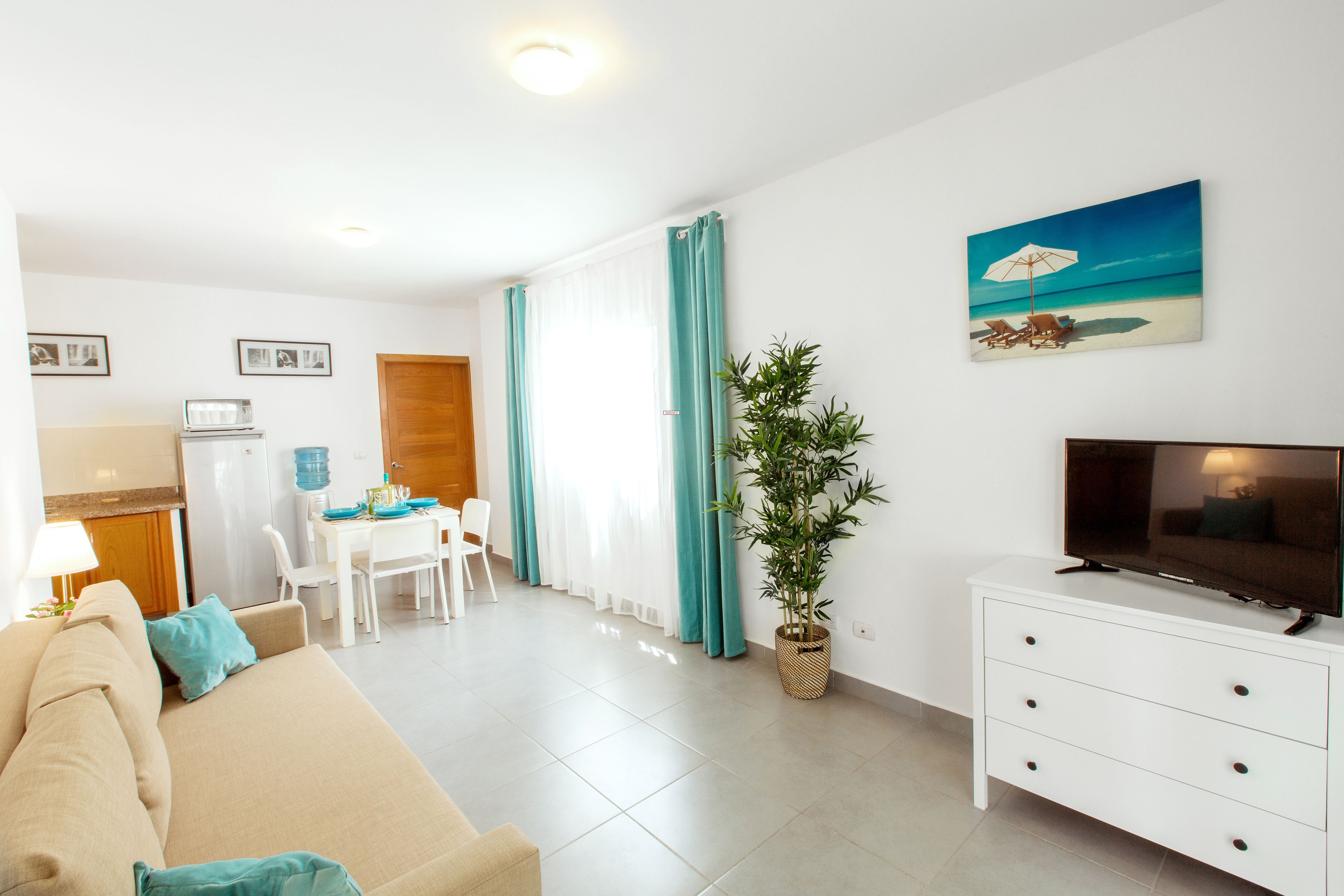 deluxe suite, 1 bedroom (beach club access) | 1 bedroom, in-room safe, desk, laptop workspace