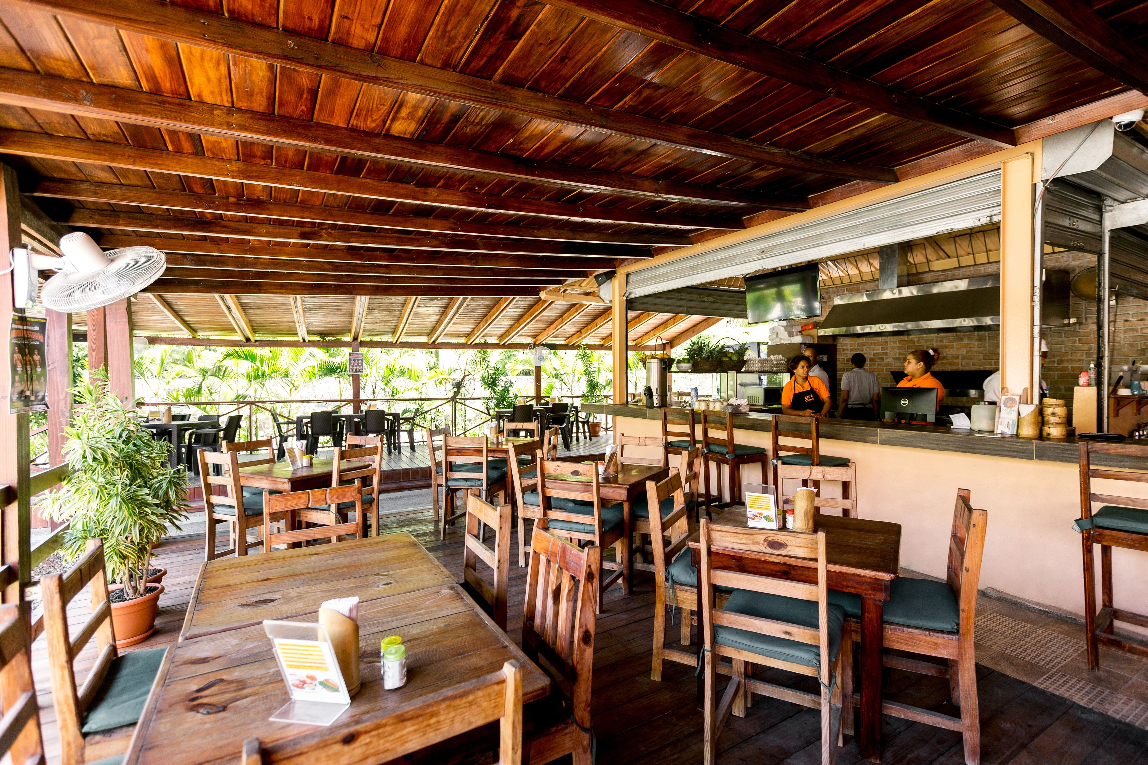 breakfast, lunch, dinner served; local and international cuisine