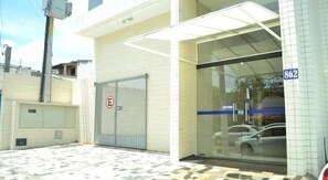 Entrée de l’hébergement