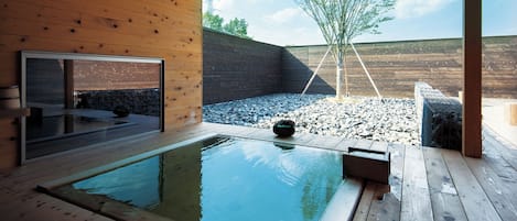 Casa de campo luxo (with Outdoor Bath HINOKI) | Banheiro | Produtos de toalete grátis, secador de cabelo, chinelos, bidê