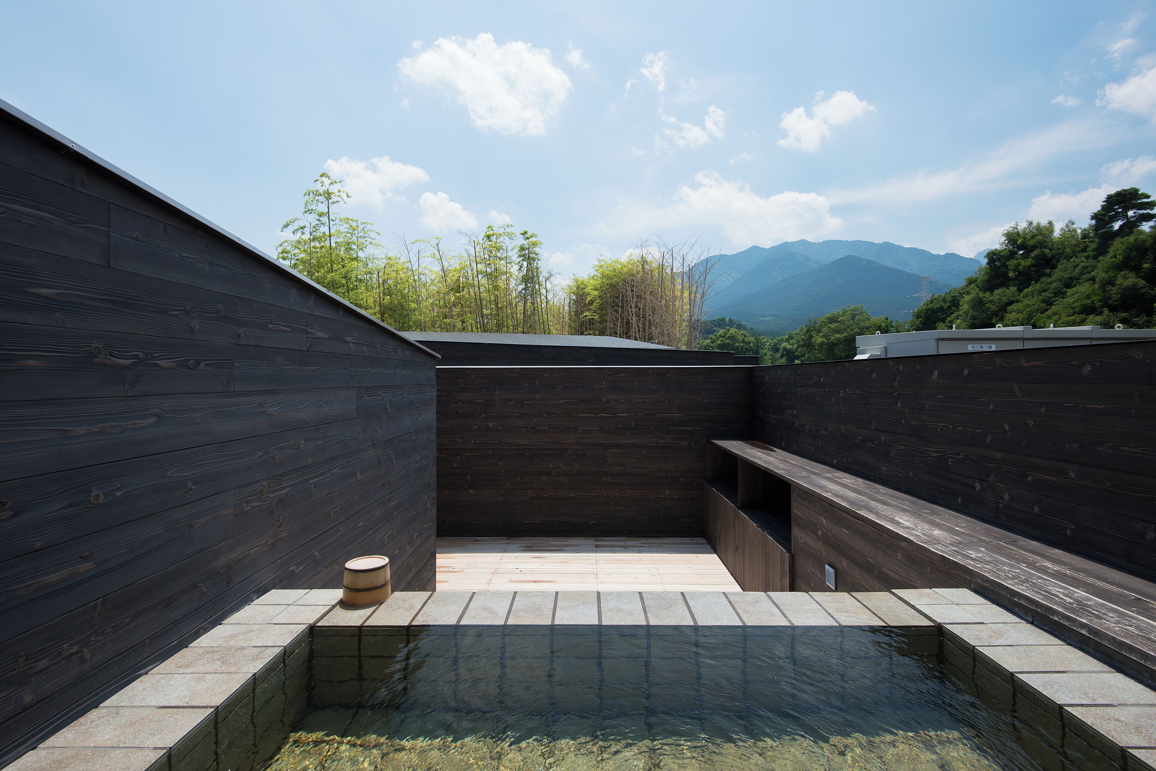 Deluxe Cottage with Outdoor Bath SUGI | Bathroom