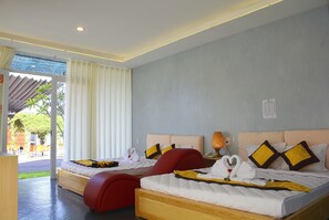 Deluxe Bungalow, 2 Double Beds, Non Smoking, Garden View | In-room safe, free WiFi