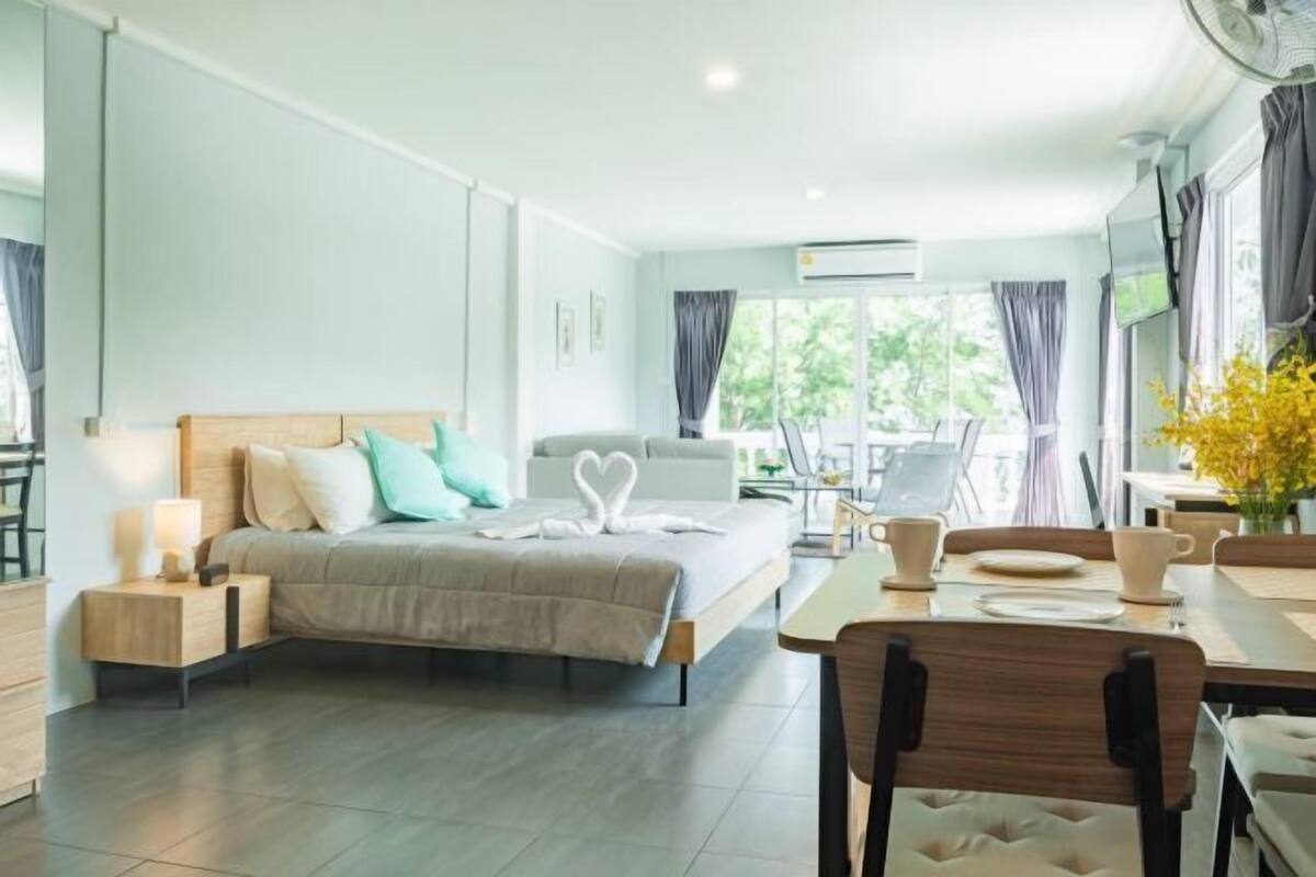 1 habitación, ropa de cama de alta calidad y minibar