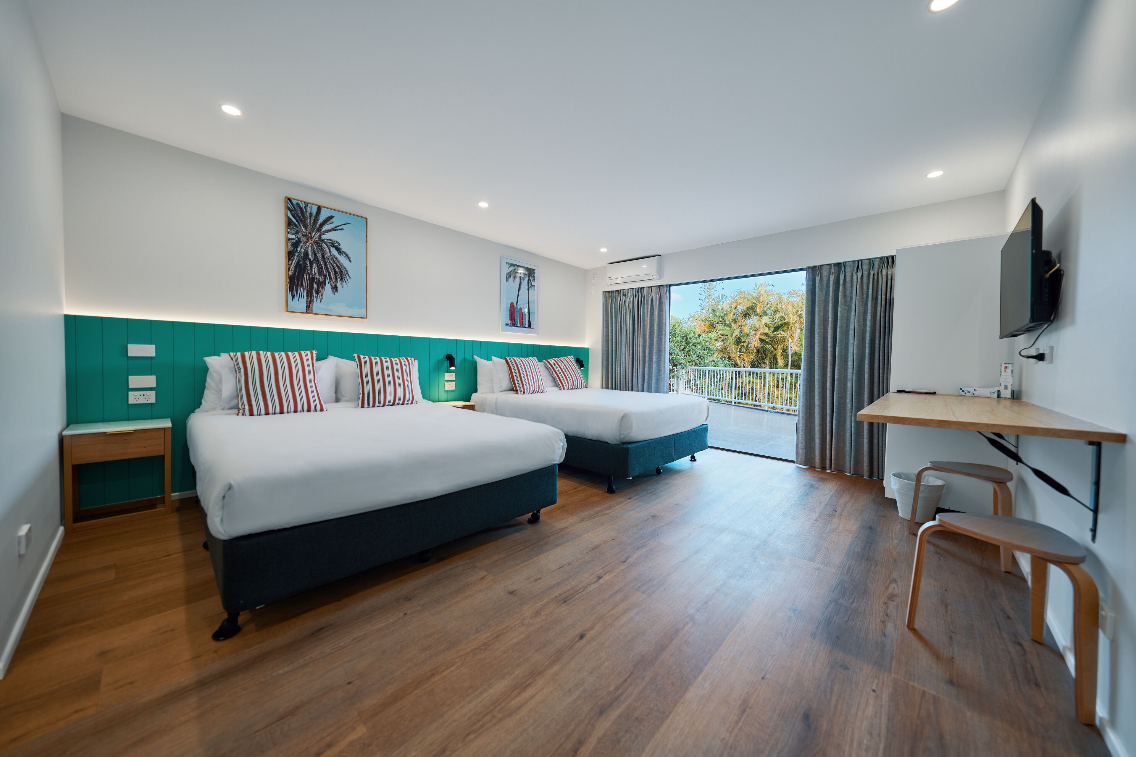 Foto - Red Star Palm Beach