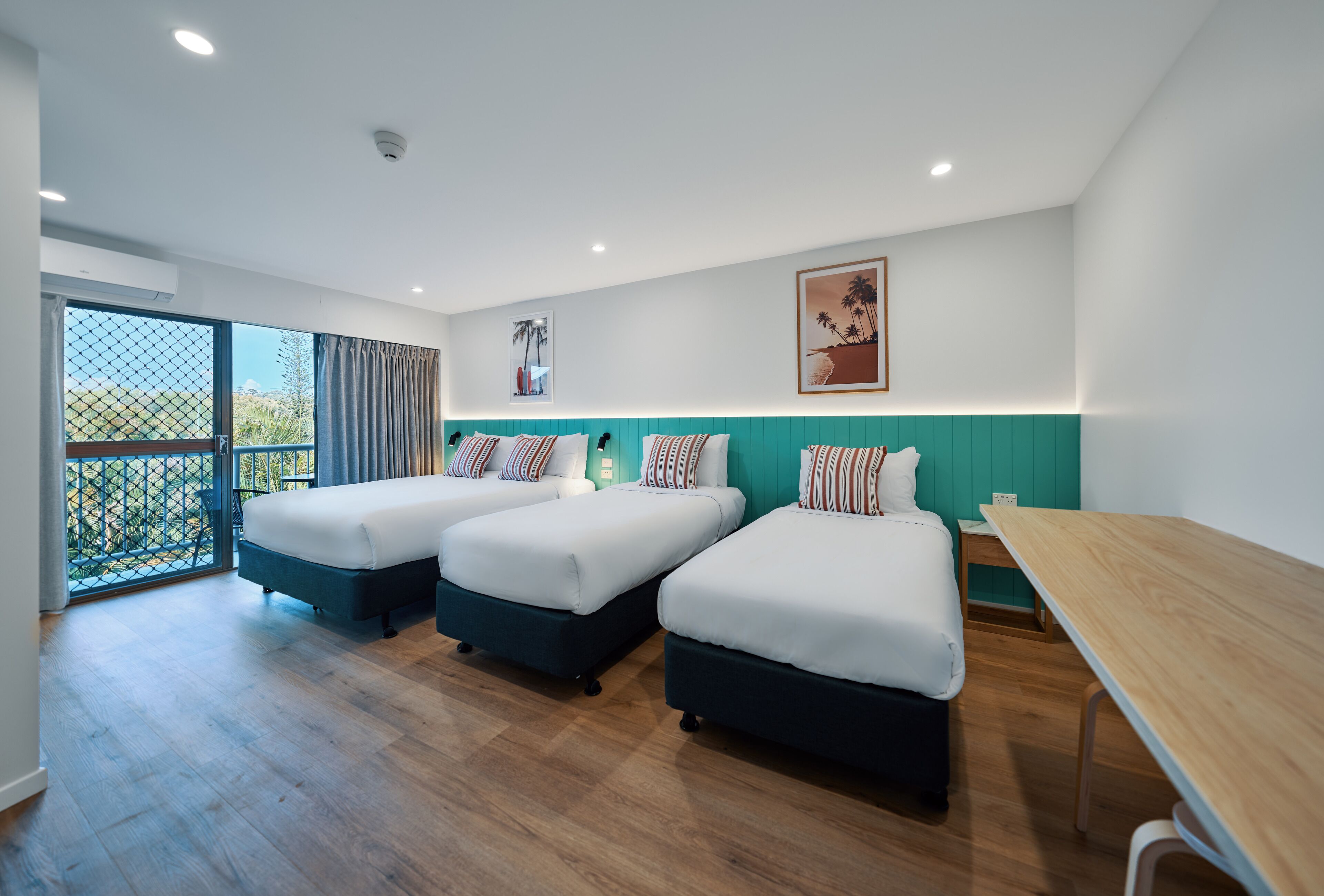 Foto - Red Star Palm Beach