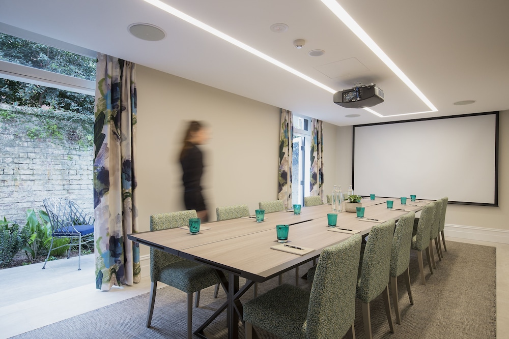 Spicers Potts Point by null