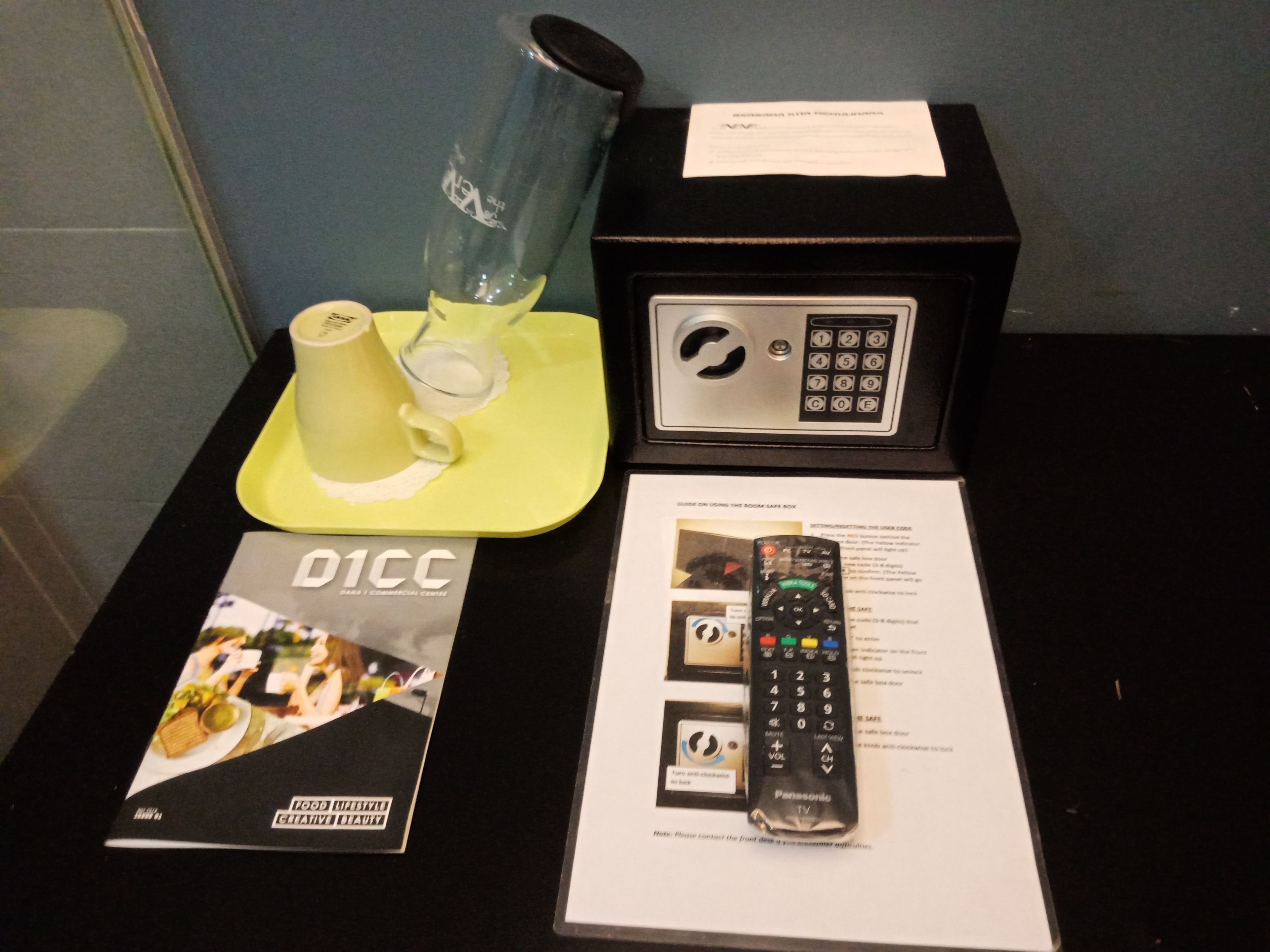 single | premium bedding, down duvets, in-room safe, desk