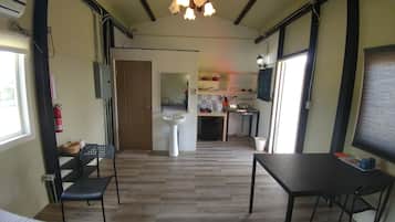 Mobile Home, Non Smoking, Mountain View | Free WiFi