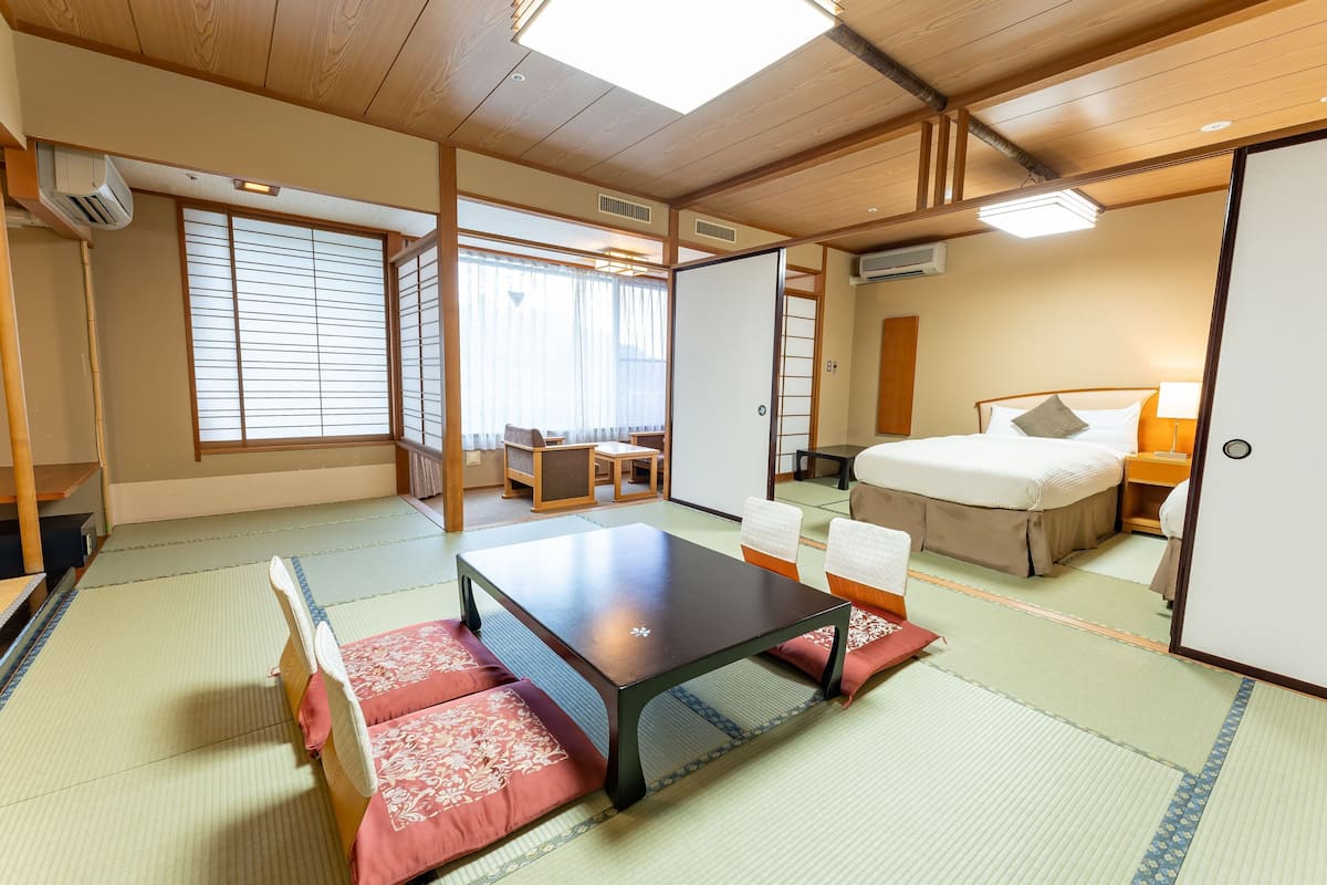 Standard Room with Tatami Area, Non-smoking | 1 bedroom, in-room safe, free WiFi, bed sheets