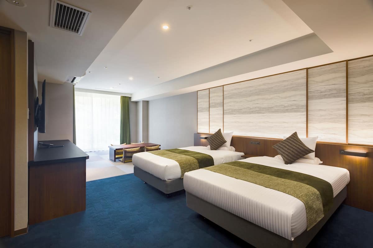 1 bedroom, in-room safe, free WiFi, bed sheets