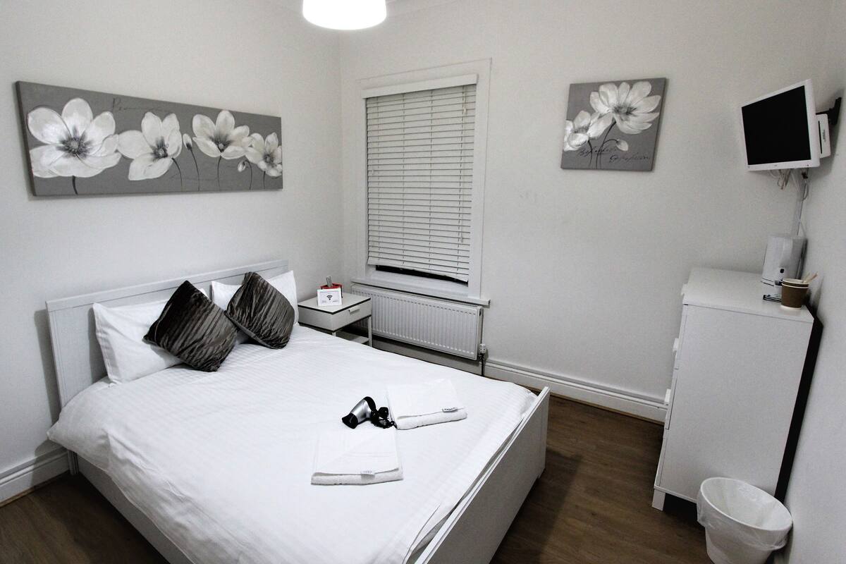 Habitación doble, baño compartido (Sleeps 2 (Room 5))