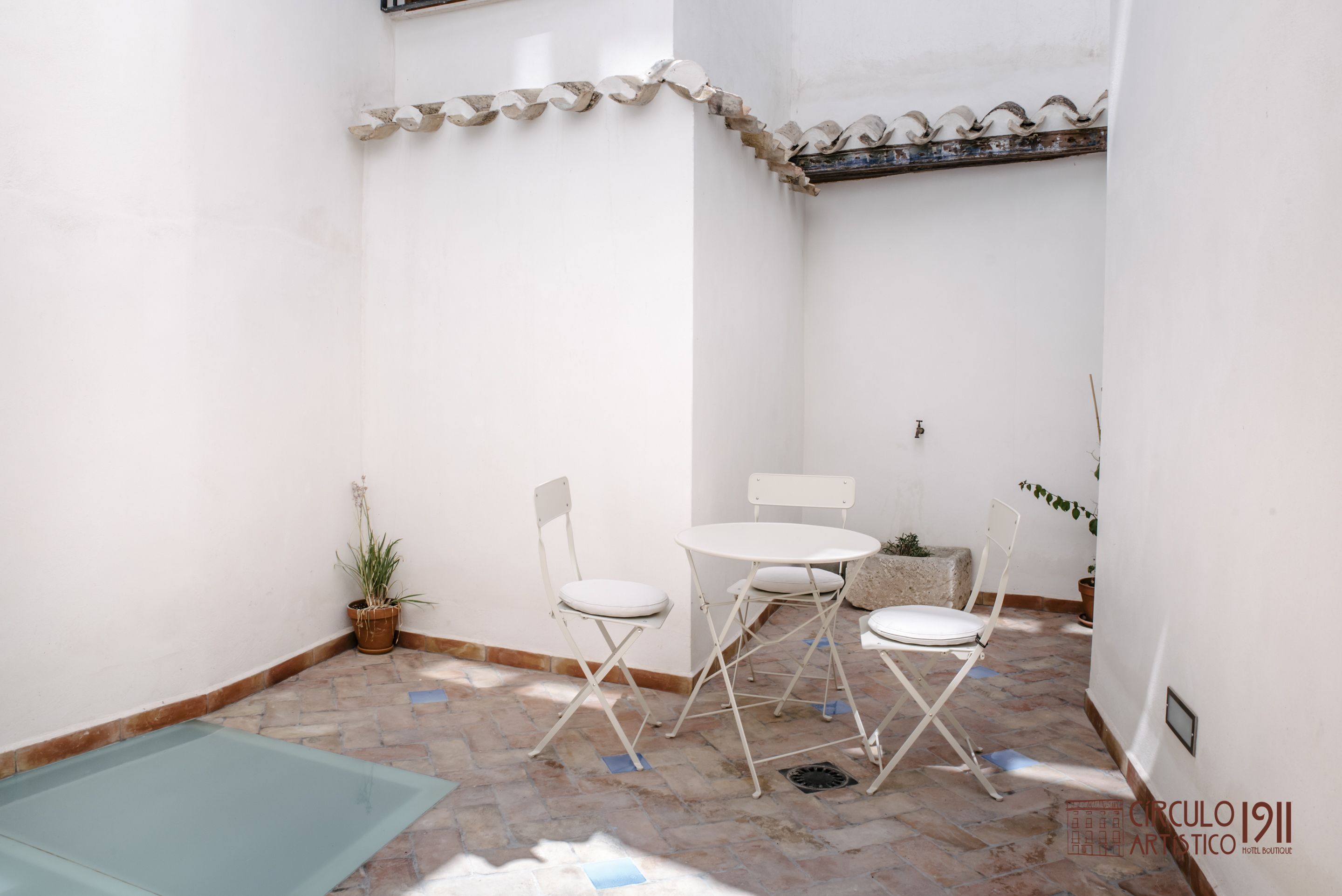 deluxe room, non smoking, patio | terrace/patio