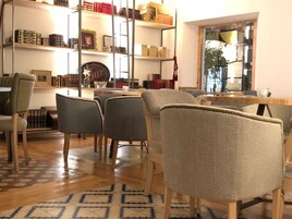 Bar (en el alojamiento)