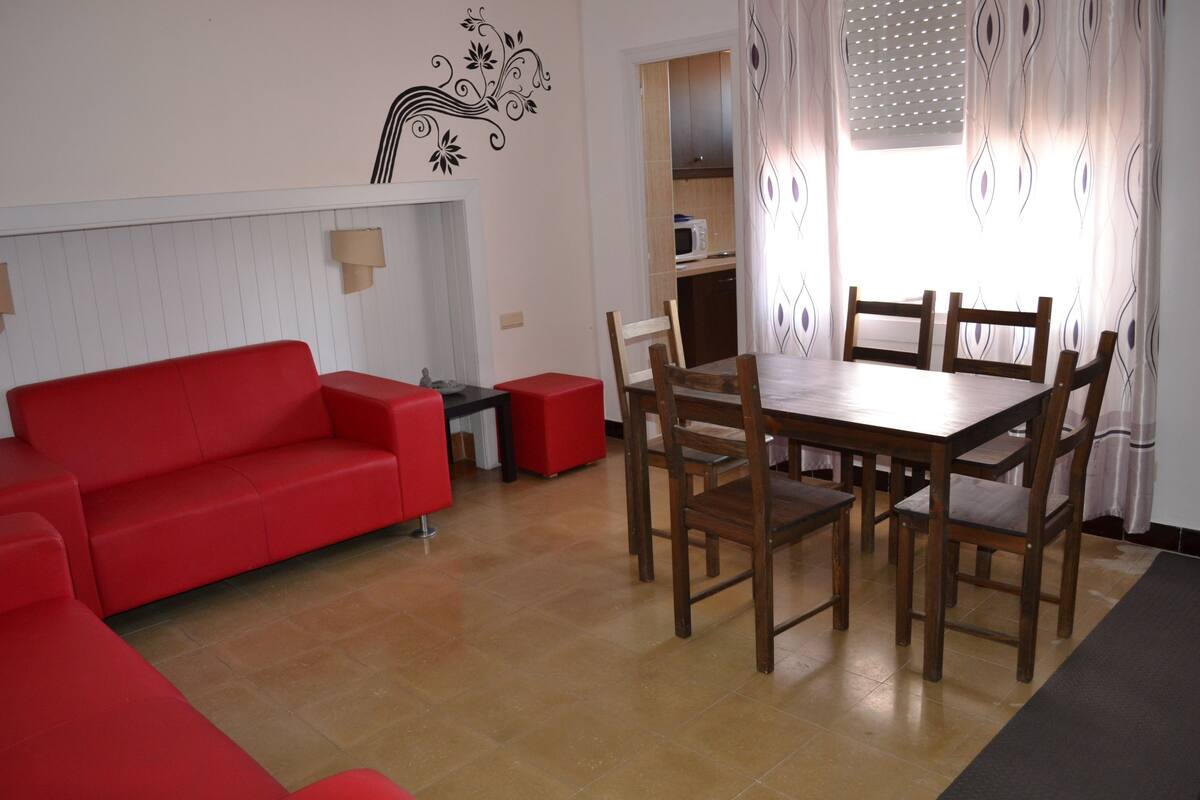 Apartment, 2 Bedrooms | In-room dining