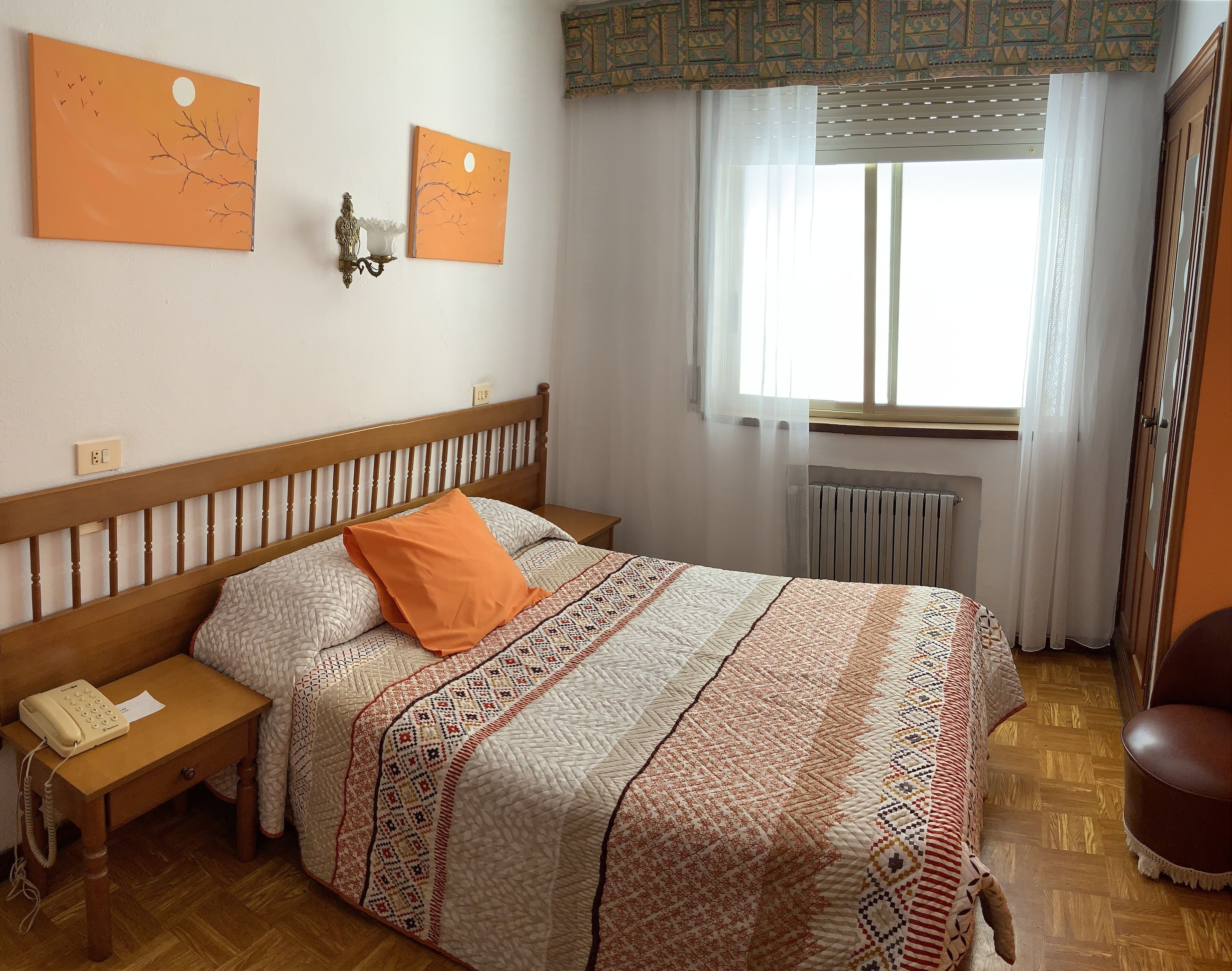 double or twin room | desk, blackout curtains, cots/infant beds, free wifi
